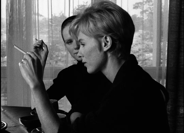 半信半疑对黑暗与寂静的咆哮 最惨痛地证明了我们的孤独与恐惧