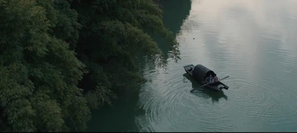 请好的导演和演员坚持住