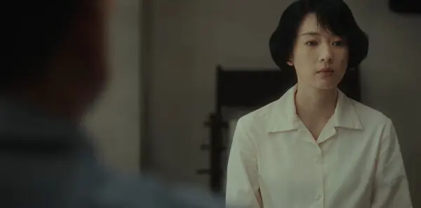 足迹第12集剧照