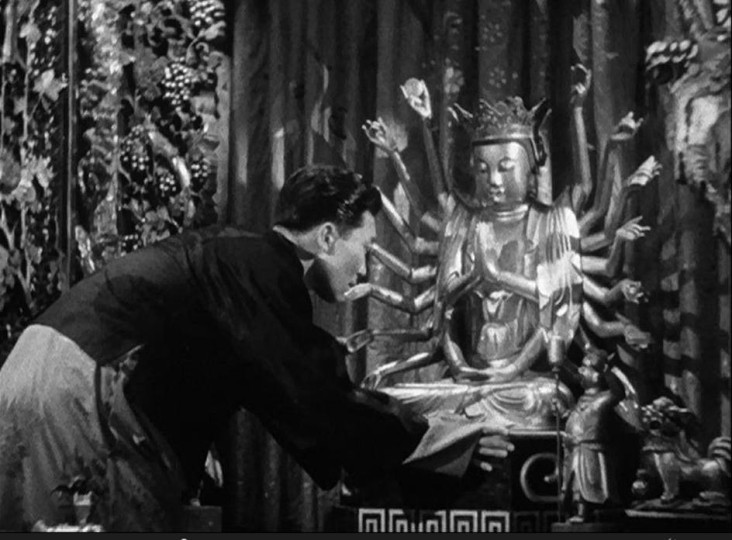 西方编剧对东方神秘的自我演绎