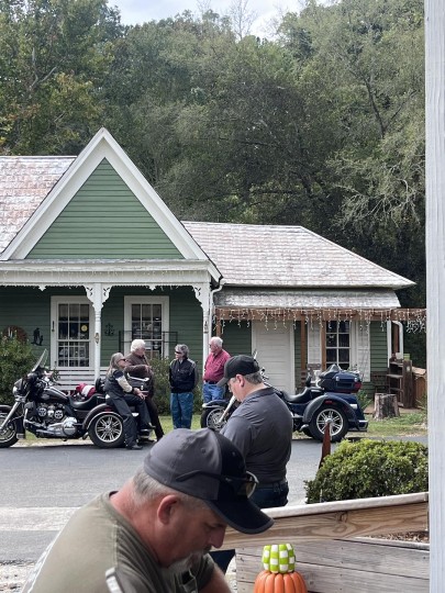 我来到她们居住的小镇 Juliette, Georgia | 探索油炸绿番茄的拍摄地