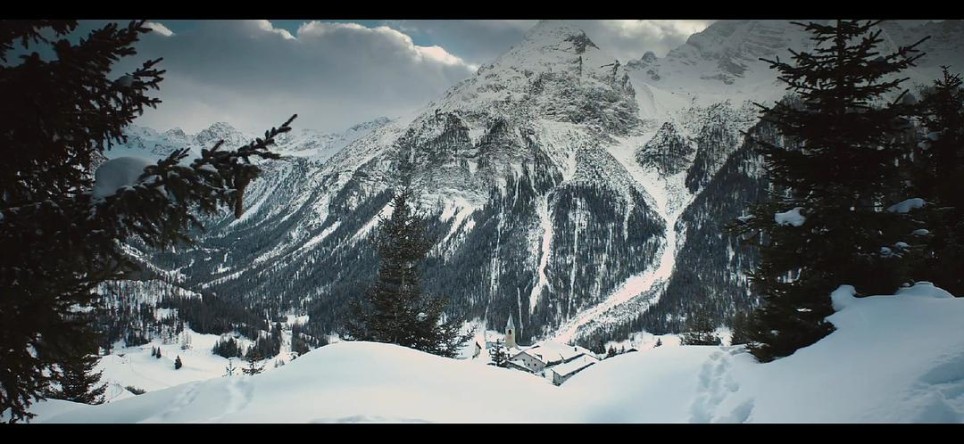 阿尔卑斯山上极度浪漫的美好童话（附几张美到我的电影截图）