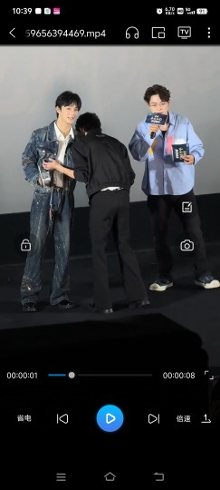 演员主动真人向南南麦麸，大开眼界